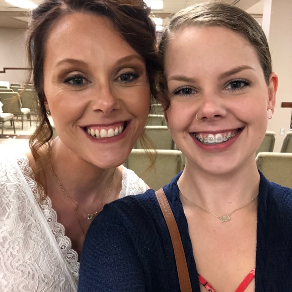 Meet your Posher, Ashley - Picture 5 of 6